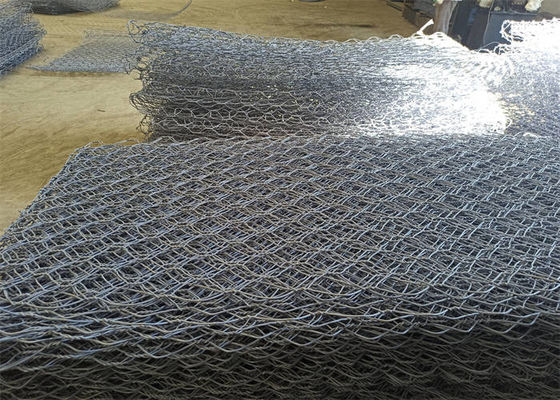 Double Twist Metal Gabion Baskets Wall 1.5m Hight Free Sample