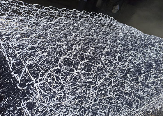 Durable Hexagonal Wire Stone Gabion Baskets Woven Wire Stone Cages