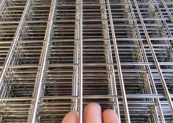 Stainless Steel Welded Wire Mesh Panels / Rolls Shape Customized