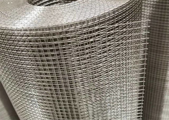 Electro Galvanized Welded Wire Mesh Rolls Square Hole For Buildings Materials