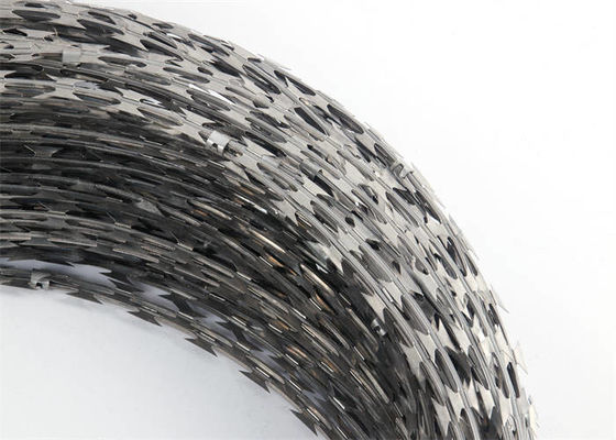 Electric Galvanized Concertina Razor Wire BTO15 Anti Corrosion For Fence