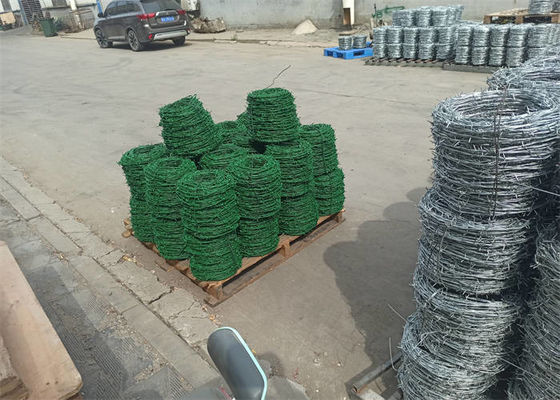 Traditional Double Twist Barbed Wire Galvanized Steel Material Protection Performance