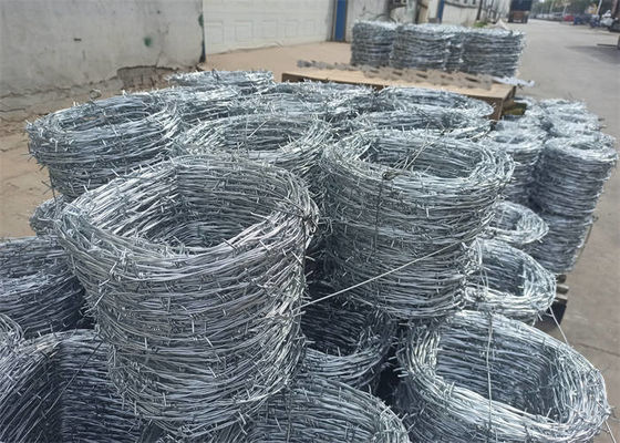 Traditional Double Twist Barbed Wire Galvanized Steel Material Protection Performance