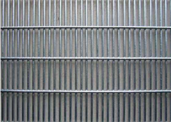 Giant Shuttle Green Wire Mesh Fence Welded 358 Security Fence