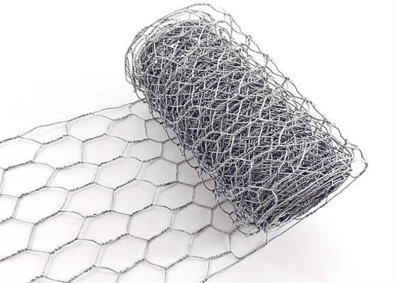 26G Dia Hexagonal Wire Netting Fence Hardware Cloth 150 Feet Length
