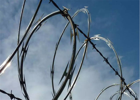 High Strength Barbed Concertina Wire,  Concertina Razor Wire 20cm Aperture