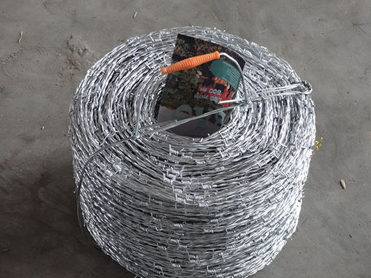 Low Carbon Galvanised Barbed Wire Easy Install For Highway Protection