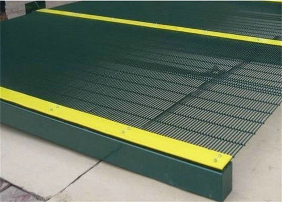 Rust Proof Galvanized 358 Wire Fence Pvc Wire Mesh Fence With 40mm Studded T Posts And Clips
