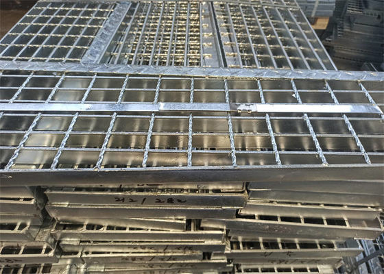 Galvanized Steel Bar Grating Lightweight I Bar Grating High Strength